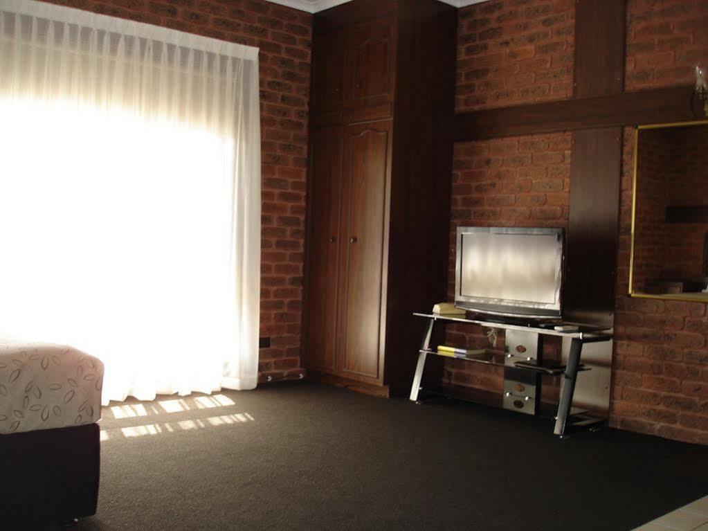 Albury Townhouse Motel Exterior photo